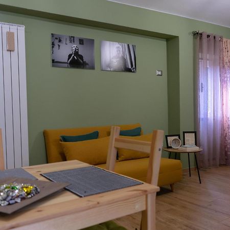 B&B Sud E Magia คาสเตลเมซซาโน ภายนอก รูปภาพ